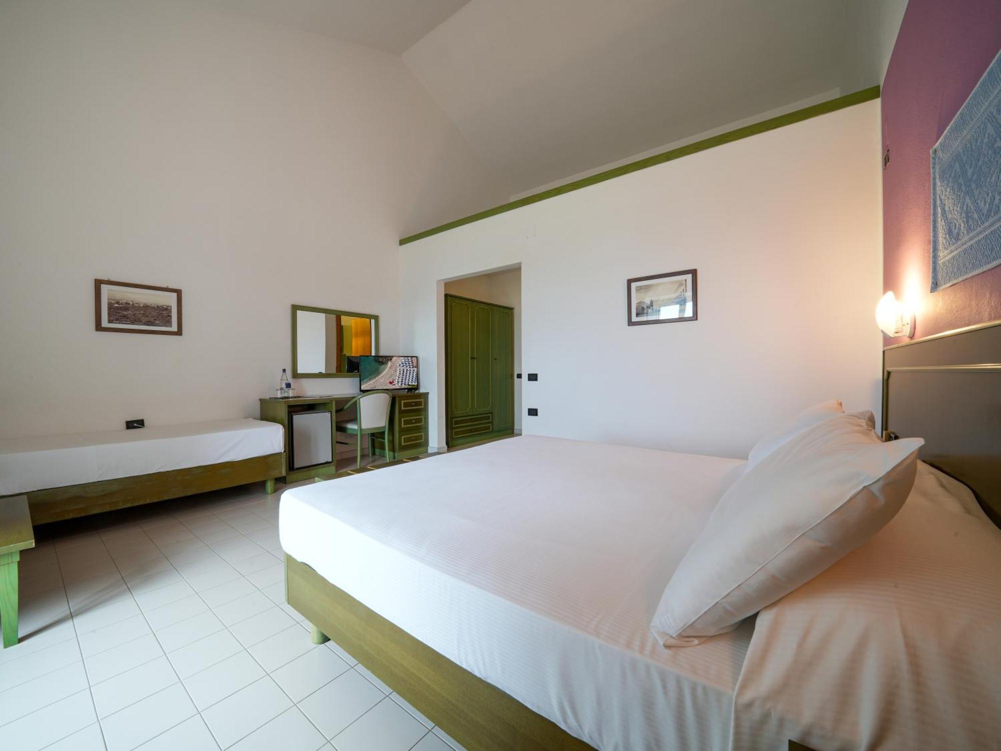 Le Tonnare Di Stintino - Beach Resort Ngoại thất bức ảnh