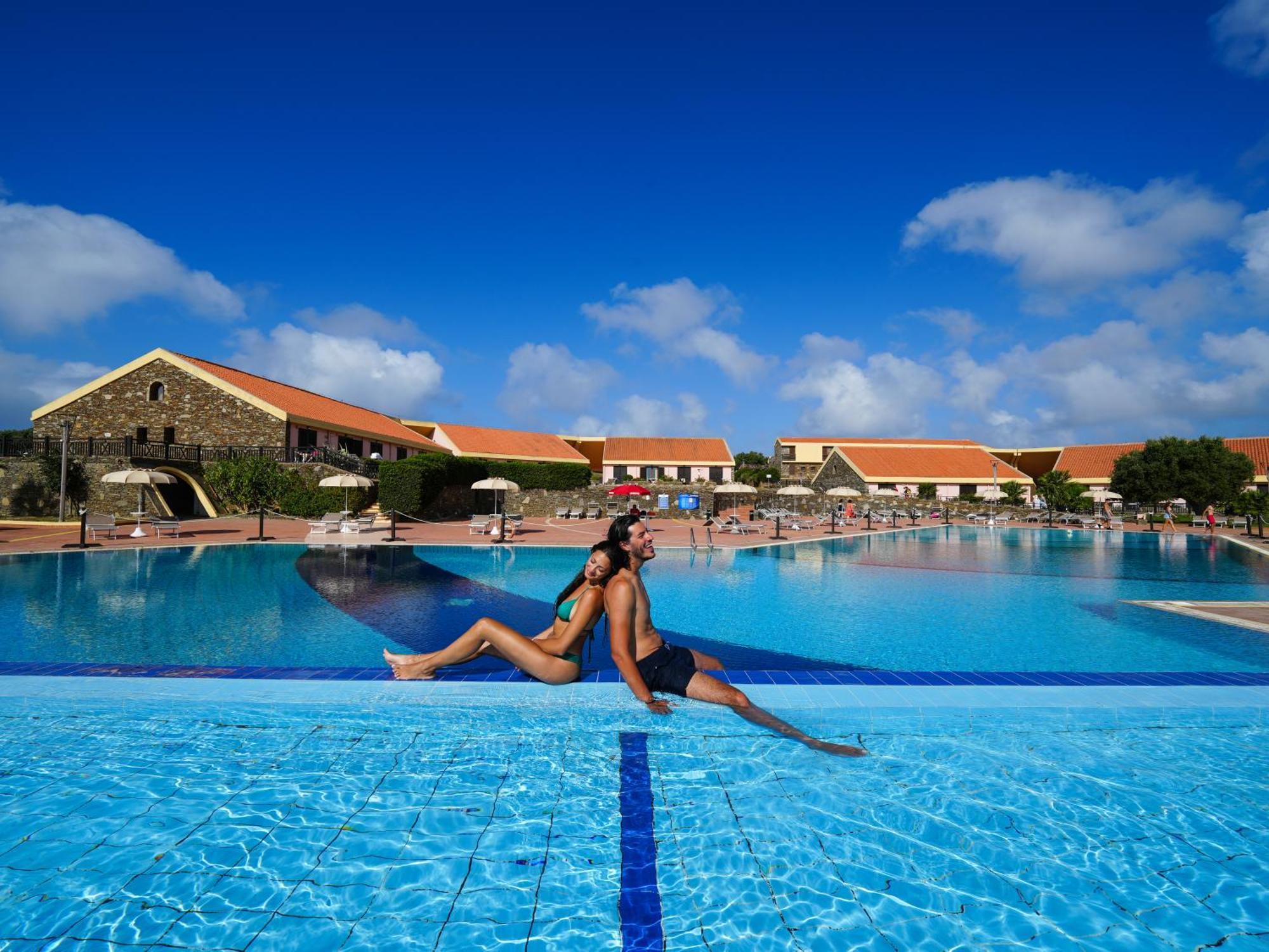 Le Tonnare Di Stintino - Beach Resort Ngoại thất bức ảnh