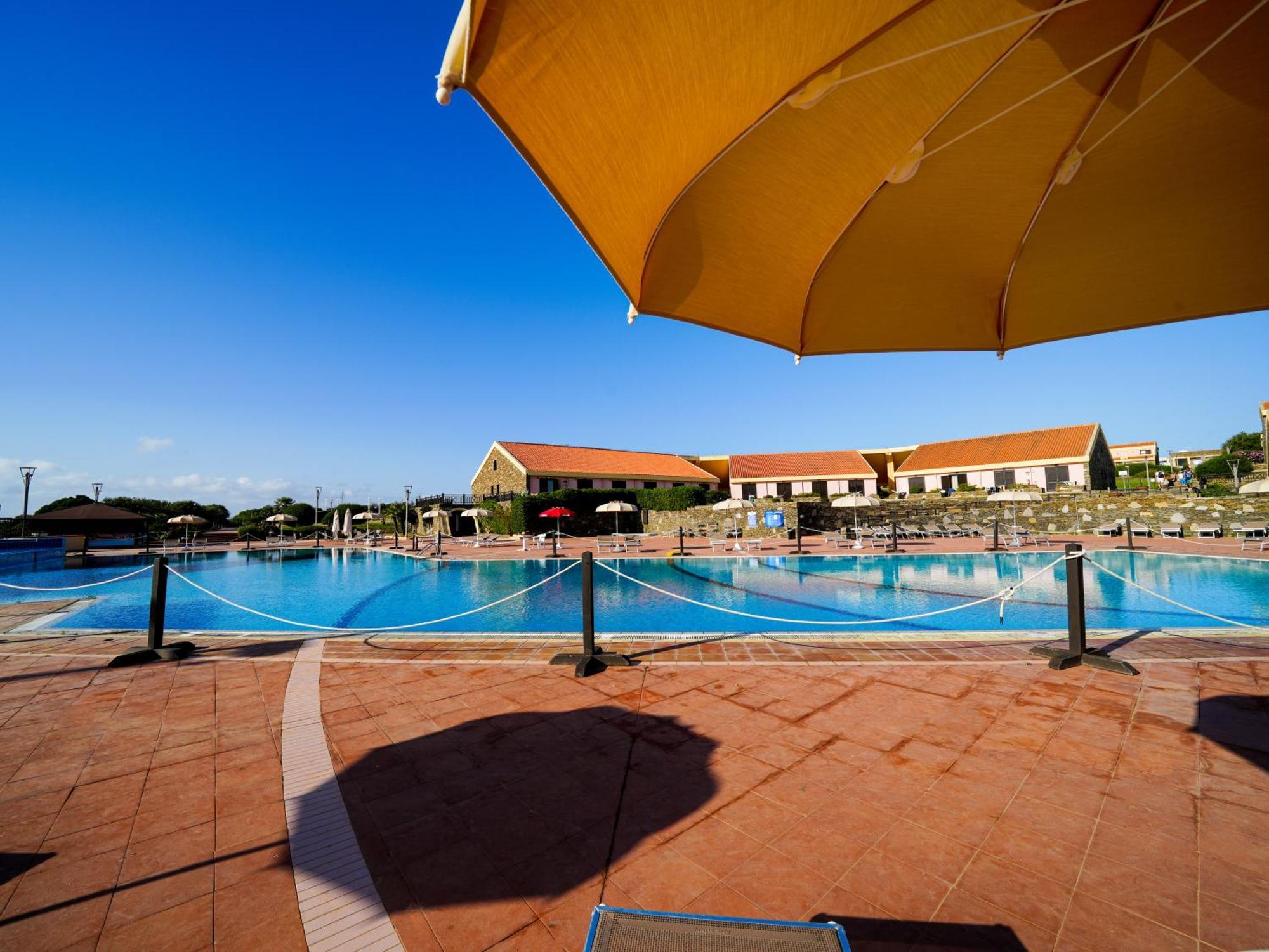 Le Tonnare Di Stintino - Beach Resort Ngoại thất bức ảnh