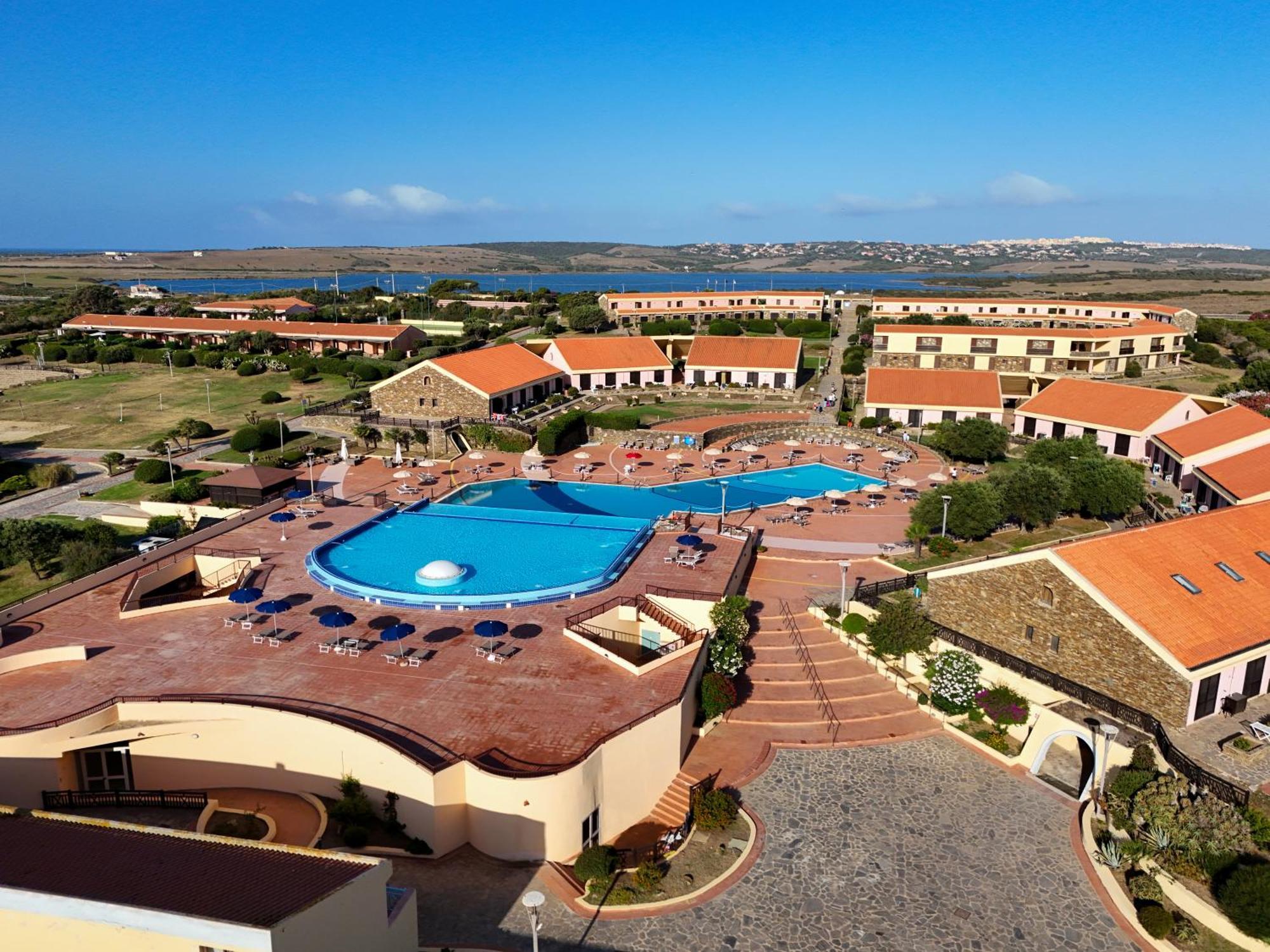 Le Tonnare Di Stintino - Beach Resort Ngoại thất bức ảnh